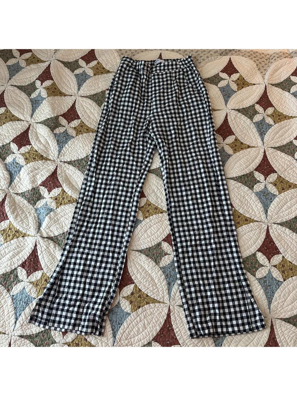 Bershka black & white gingham high waisted straight leg pants size 6